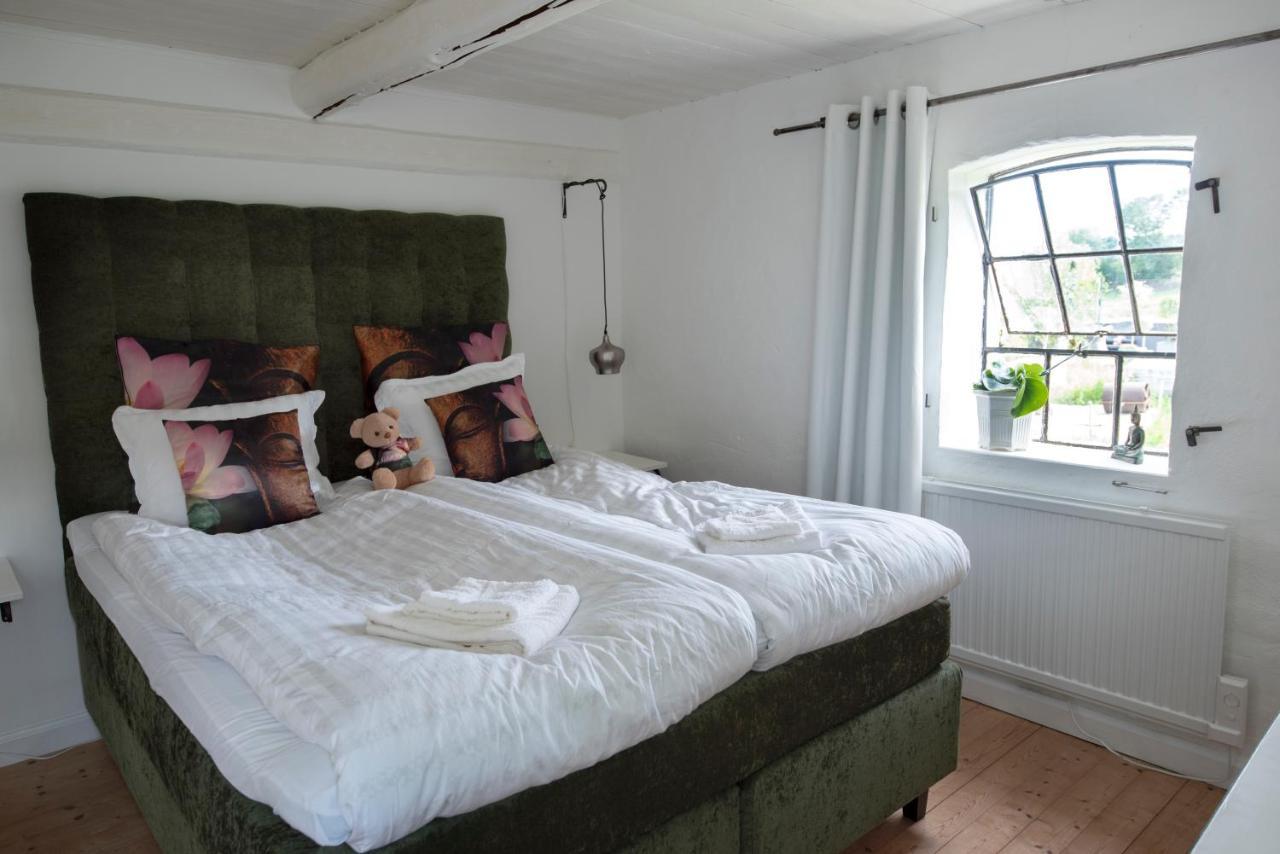 4B Oesterlen Bed & Breakfast 토멜리라 외부 사진