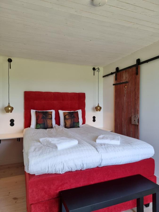 4B Oesterlen Bed & Breakfast 토멜리라 외부 사진