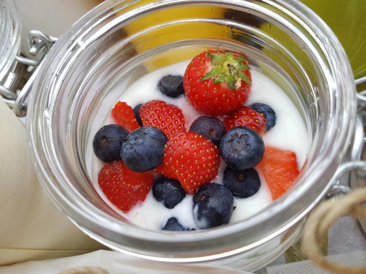 4B Oesterlen Bed & Breakfast 토멜리라 외부 사진