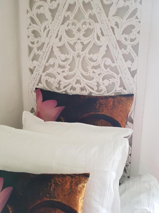 4B Oesterlen Bed & Breakfast 토멜리라 외부 사진